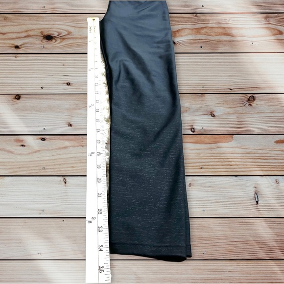 Carbon38 Metallic striped high rise 7/8 legging S - Picture 5 of 7